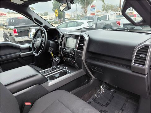 Used 2016 Ford F150 XLT w/ Equipment Group 302A Luxury image 12