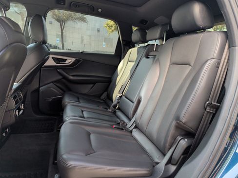 Used 2019 Audi Q7 2.0T Premium Plus w/ Premium Plus Package image 32