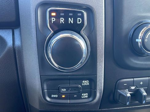Used 2022 RAM 1500 Tradesman w/ Chrome Appearance Group AWD/4WD image 49