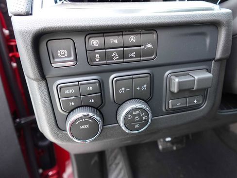New 2026 Chevrolet Tahoe Premier w/ Sun And Tow Package AWD/4WD image 14