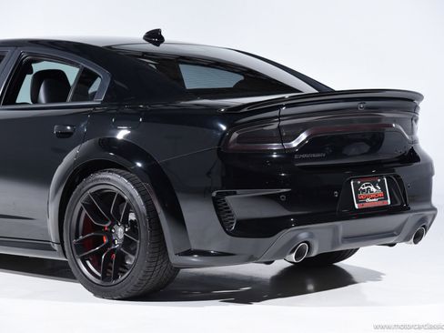 Used 2023 Dodge Charger SRT Hellcat w/ Harman/Kardon Audio Group image 9