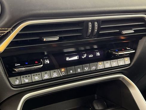 Certified 2024 MAZDA CX-90 Plug-In Hybrid w/ Premium Plus image 16