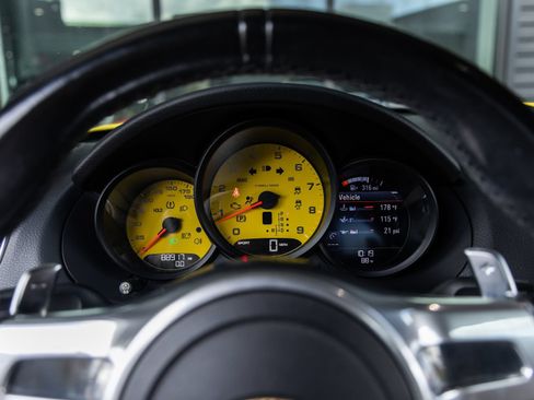 Used 2014 Porsche Boxster S RWD image 32