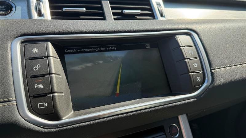 Used 2016 Land Rover Range Rover Evoque SE AWD/4WD image 36