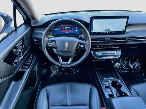 Used 2025 Lincoln Corsair FWD w/ Equipment Group 101A image 23