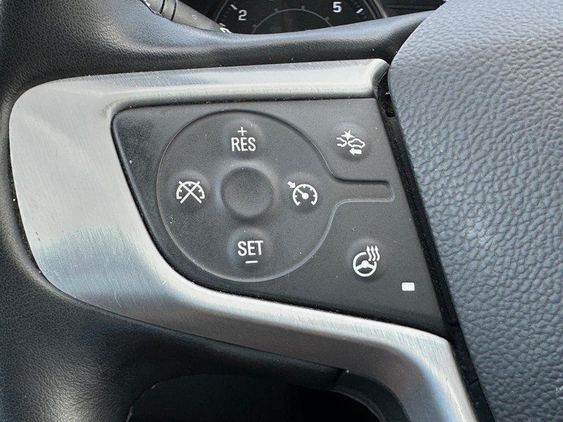 Used 2024 GMC Terrain SLT AWD/4WD image 14
