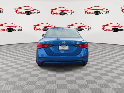 Used 2024 Nissan Sentra SV FWD image 7