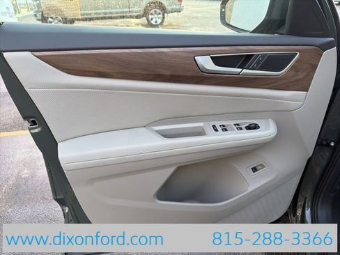 New 2026 Volkswagen Atlas SE image 24