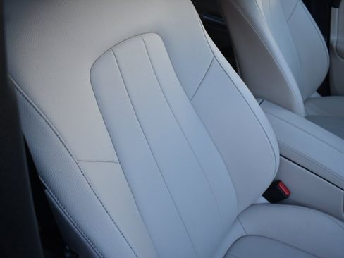 Used 2025 Mercedes-Benz GLA 250 GLA 250 image 24