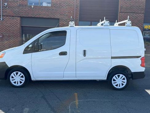 Used 2019 Nissan NV200 S image 8
