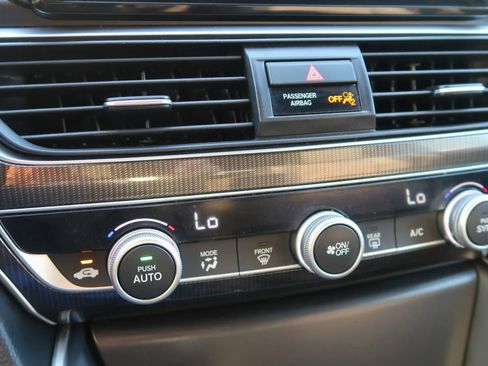 Used 2020 Honda Accord Sport image 33