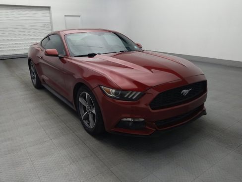 Used 2016 Ford Mustang Coupe RWD image 13