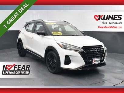 Used 2023 Nissan Kicks SR
