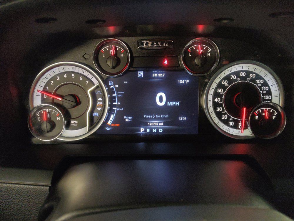 Used 2018 RAM 1500 Laramie AWD/4WD image 23