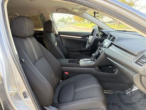 Used 2019 Honda Civic LX image 40