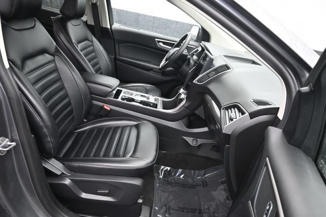 Used 2024 Ford Edge SEL AWD/4WD image 8