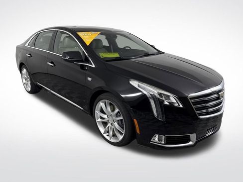 Used 2018 Cadillac XTS Premium Luxury image 1