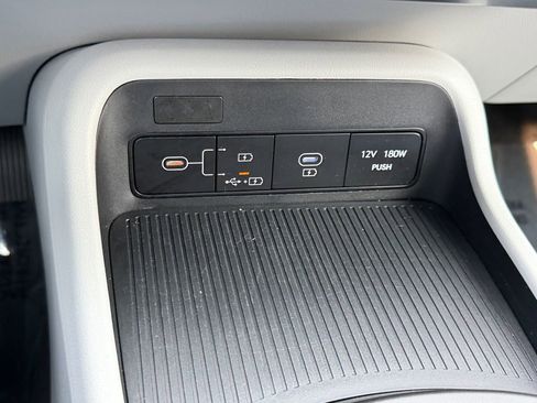 Used 2025 Hyundai Kona SEL image 26
