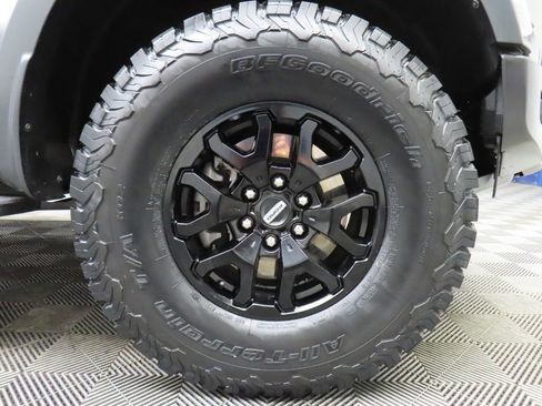 Used 2023 Ford F150 Raptor AWD/4WD image 8