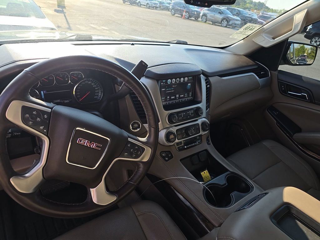 Used 2018 GMC Yukon SLT w/ Premium Edition AWD/4WD image 20