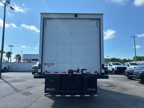 Used 2022 Chevrolet Silverado 3500 W/T RWD image 4