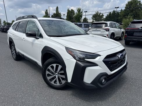 Used 2024 Subaru Outback Premium w/ Popular Package #1A AWD/4WD image 22