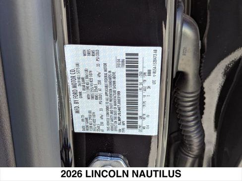 New 2026 Lincoln Nautilus Black Label image 15