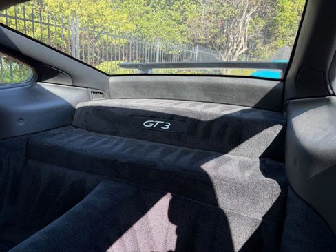 Used 2004 Porsche 911 GT3 image 12