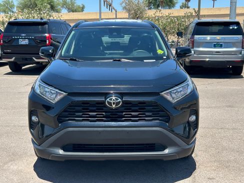 Used 2021 Toyota RAV4 XLE FWD image 8