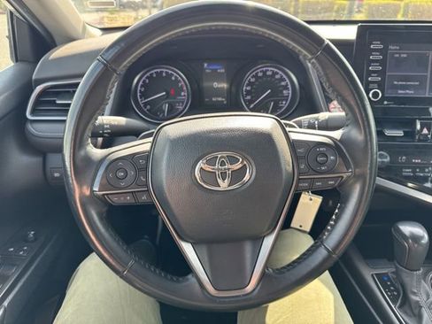 Used 2023 Toyota Camry SE FWD image 15