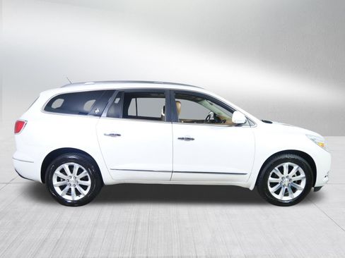 Used 2017 Buick Enclave Premium w/ Experience Buick Package AWD/4WD image 8