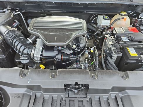 Used 2023 Chevrolet Blazer LT FWD image 28
