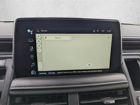 Used 2024 Chevrolet Suburban Premier AWD/4WD image 17