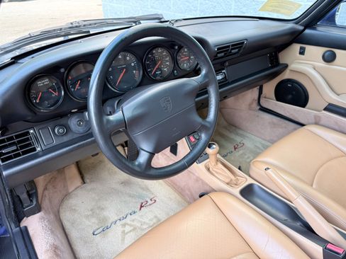 Used 1997 Porsche 911 Carrera RWD image 25