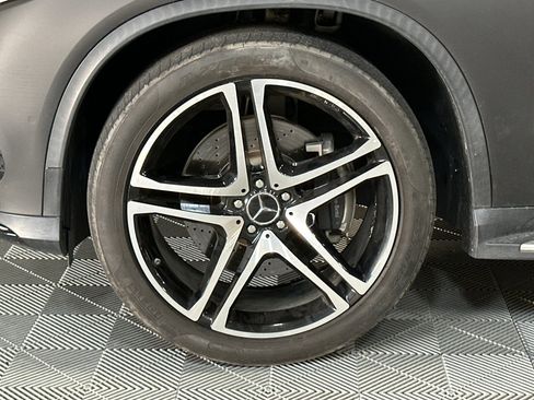 Used 2019 Mercedes-Benz GLE 43 AMG image 45