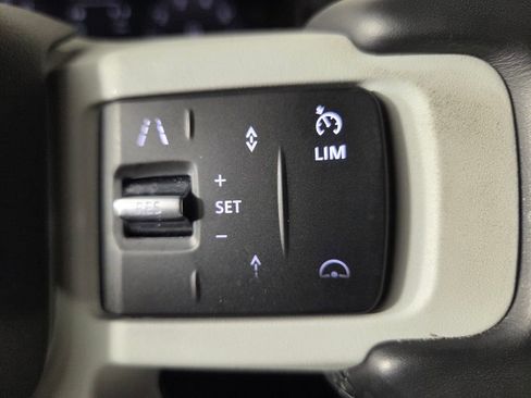 Used 2024 Land Rover Defender 110 S AWD/4WD image 17