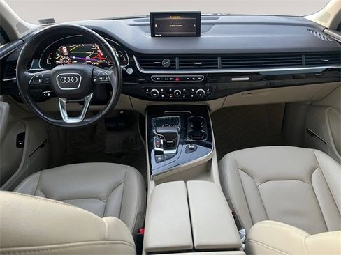 Used 2019 Audi Q7 3.0T Premium Plus w/ Premium Plus Package image 10