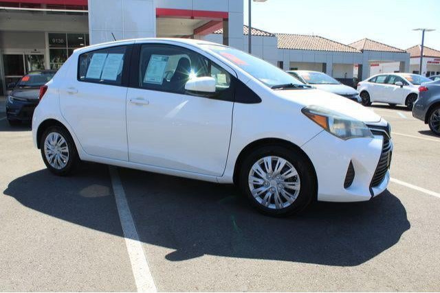 Used 2016 Toyota Yaris L FWD image 38