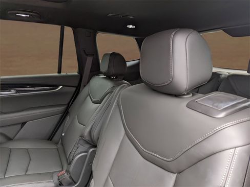 New 2025 Cadillac XT6 Premium Luxury w/ Technology Package image 15