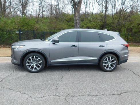 Used 2024 Acura MDX SH-AWD w/ Technology Package image 2