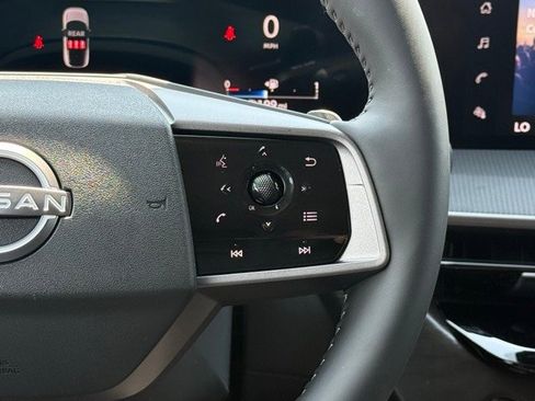 New 2025 Nissan Murano SV image 24