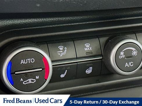 Used 2022 Alfa Romeo Stelvio Sprint image 22