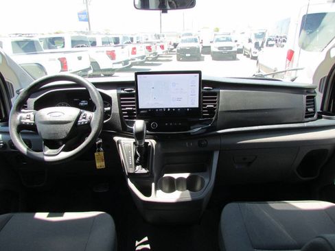 Used 2024 Ford Transit 350 XLT RWD image 18