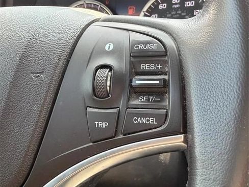 Used 2015 Acura MDX FWD image 18