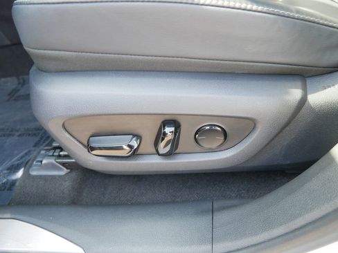 Used 2025 Lexus RX 350 Premium image 15