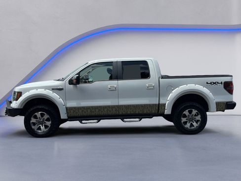 Used 2010 Ford F150 Lariat AWD/4WD image 7