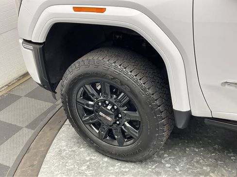 Certified 2024 GMC Sierra 2500 AT4 w/ AT4 Preferred Package image 41