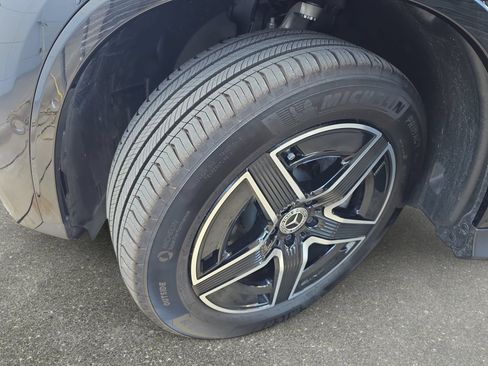Used 2026 Mercedes-Benz GLC 300 4MATIC image 31