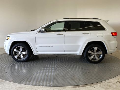 Used 2015 Jeep Grand Cherokee Overland w/ Advanced Technology Group image 2
