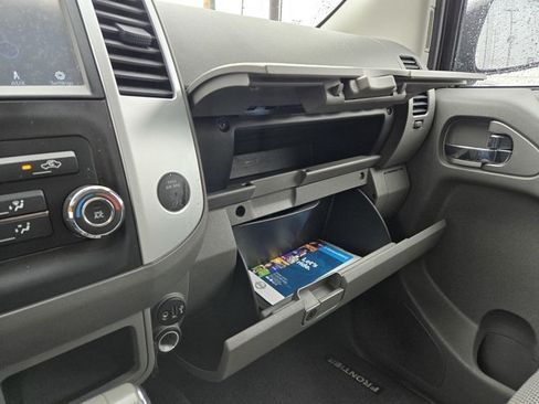 Used 2019 Nissan Frontier SV AWD/4WD image 14